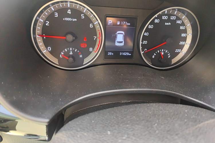 Used Kia kx1 Stonic 2021 1.4L CVT Sunroof Model Odometer Close Up