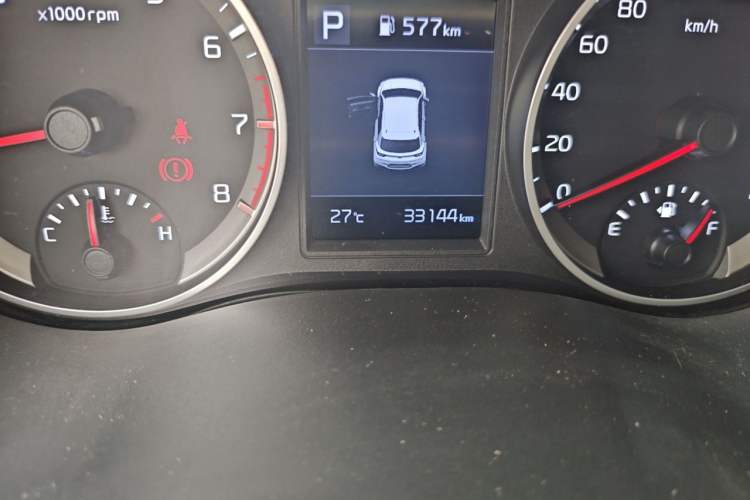 Used Kia kx1 Stonic 2021 1.4L CVT Sunroof Model Odometer Close Up