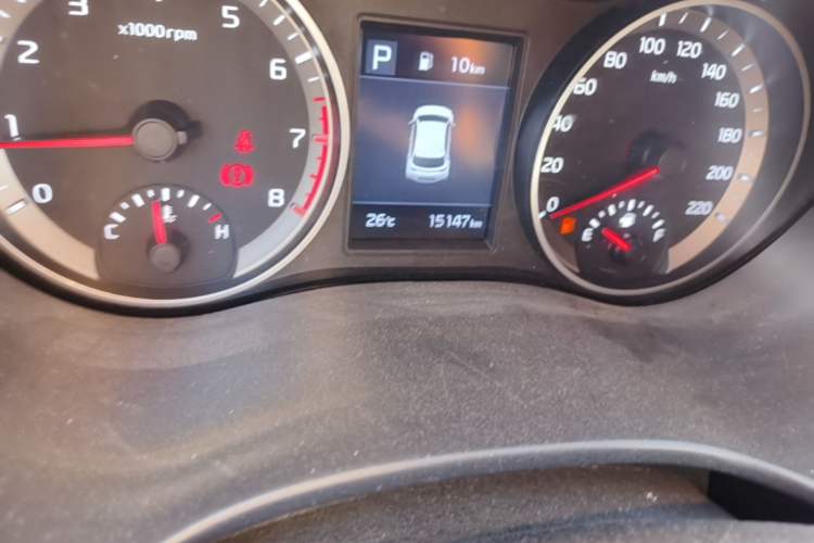 Used Kia kx1 Stonic 2021 1.4L CVT Sunroof Model Odometer Close Up