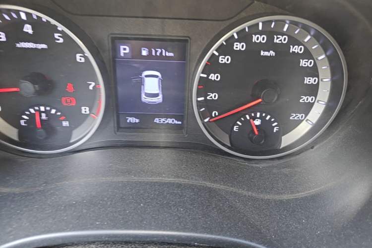 Used Kia kx1 Stonic 2021 1.4L CVT Fun Edition Odometer Close Up