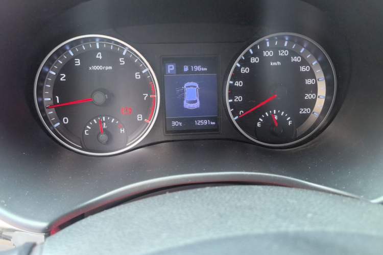Used Kia kx1 Stonic 2021 1.4L Automatic Fun Edition Odometer Close Up