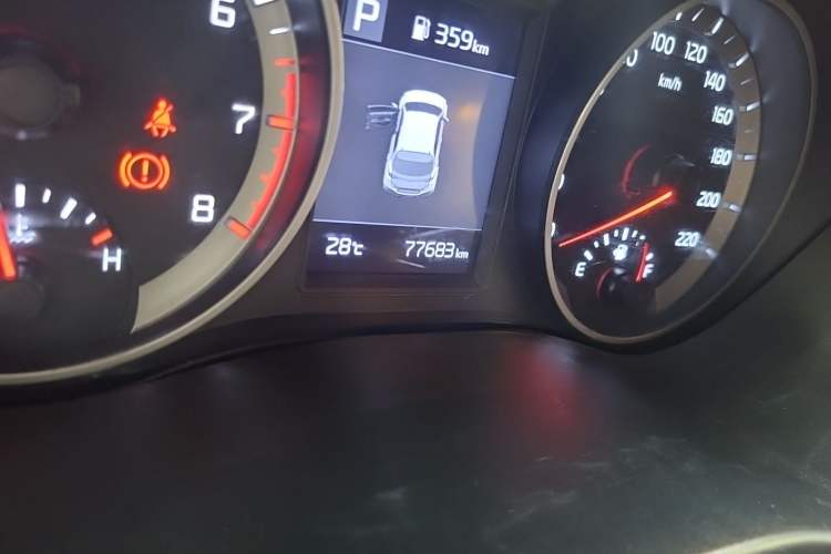 Used Kia kx1 Stonic 2021 1.4L CVT Fun Edition Odometer Close Up