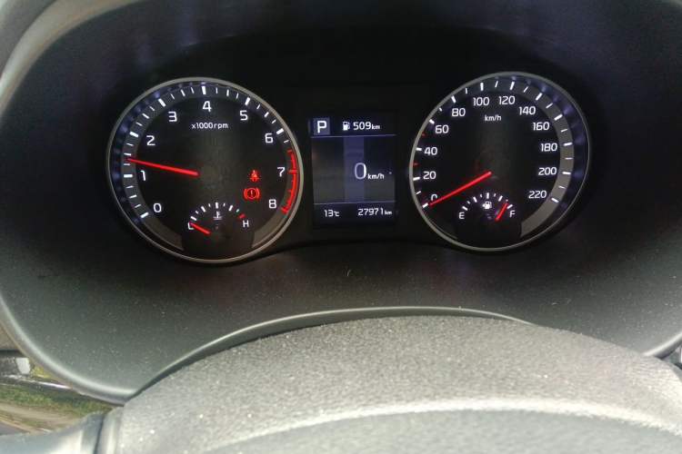 Used Kia kx1 Stonic 2021 1.4L CVT Fun & Sunroof Model Odometer Close Up