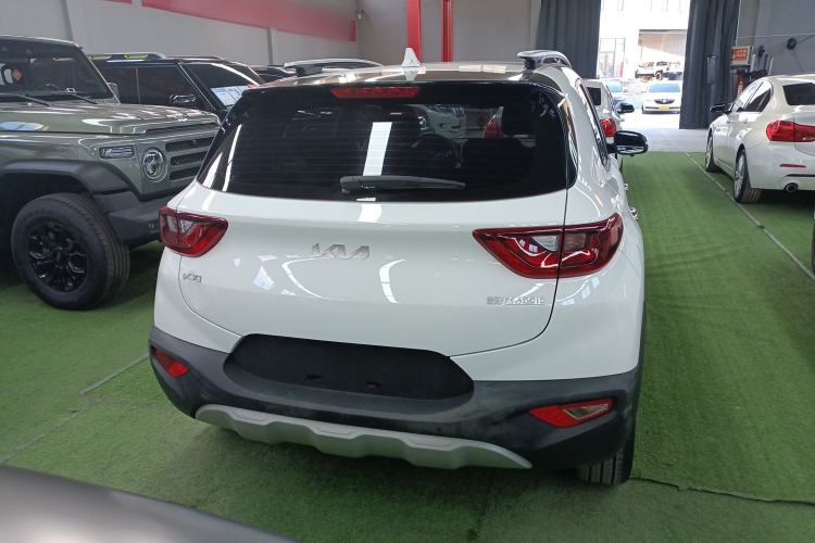 Used Kia kx1 Stonic 2021 1.4L CVT Sunroof Model Rear