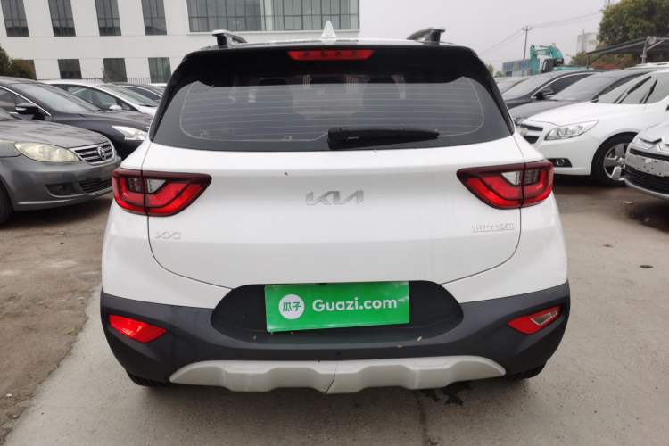 Used Kia kx1 Stonic 2021 1.4L CVT Sunroof Model Rear