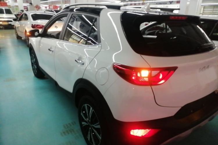 Used Kia kx1 Stonic 2021 1.4L CVT Fun & Sunroof Model Rear Left 45 Deg