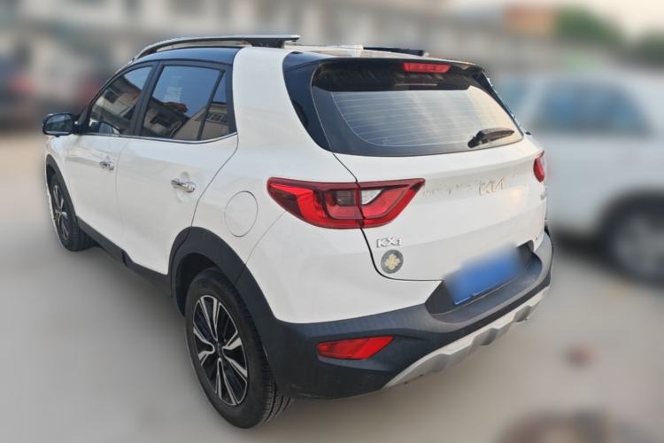 Used Kia kx1 Stonic 2021 1.4L CVT Sunroof Model Rear Left 45 Deg