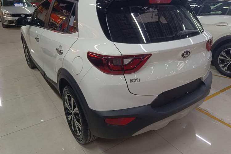 Used Kia kx1 Stonic 2021 1.4L Automatic Fun & Sport Edition Rear Left 45 Deg