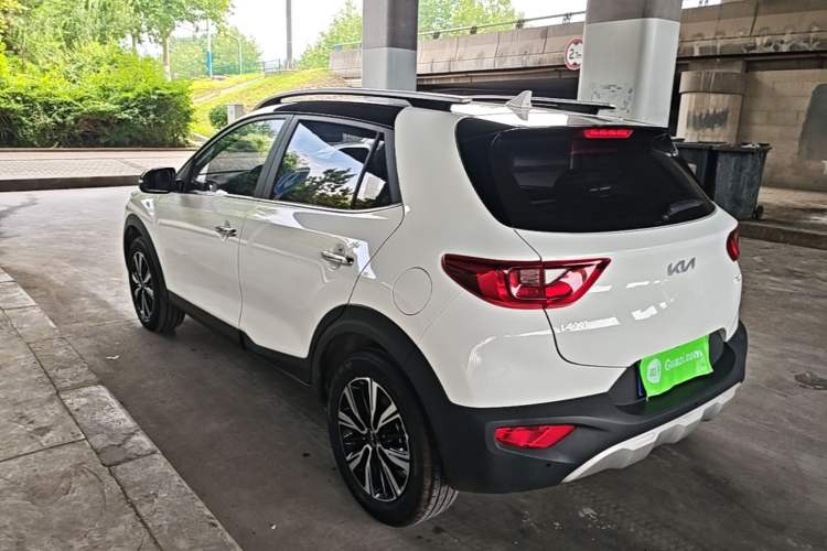 Used Kia kx1 Stonic 2021 1.4L CVT Sunroof Model Rear Left 45 Deg