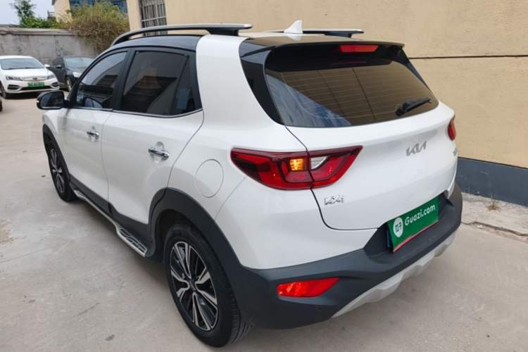 Used Kia kx1 Stonic 2021 1.4L CVT Sunroof Model Rear Left 45 Deg