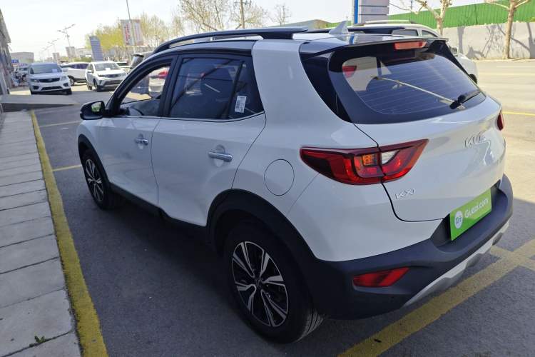 Used Kia kx1 Stonic 2021 1.4L CVT Sunroof Model Rear Left 45 Deg