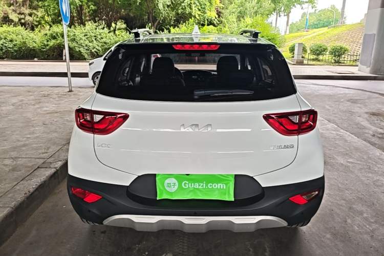Used Kia kx1 Stonic 2021 1.4L CVT Sunroof Model Rear