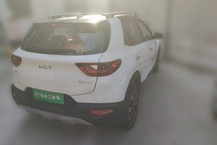 Used Kia kx1 Stonic 2021 1.4L CVT Fun & Sunroof Model Rear Right 45 Deg