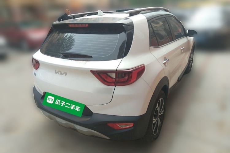 Used Kia kx1 Stonic 2021 1.4L CVT Sunroof Model Rear Right 45 Deg