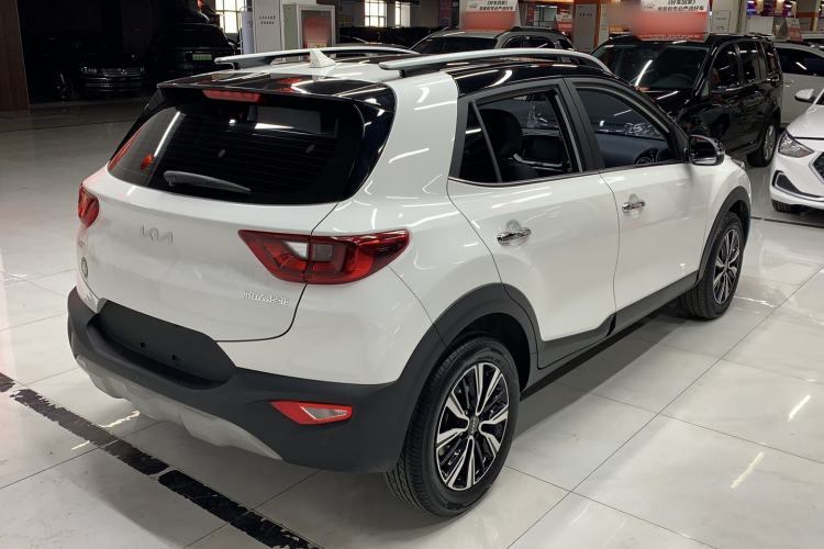 Used Kia kx1 Stonic 2021 1.4L CVT Fun & Sunroof Model Rear Right 45 Deg