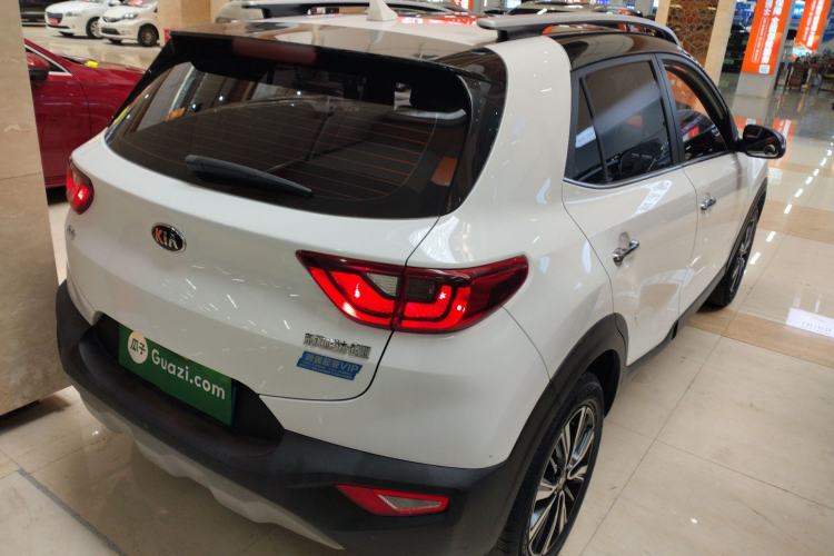 Used Kia kx1 Stonic 2021 1.4L CVT Fun & Sunroof Model Rear Right 45 Deg