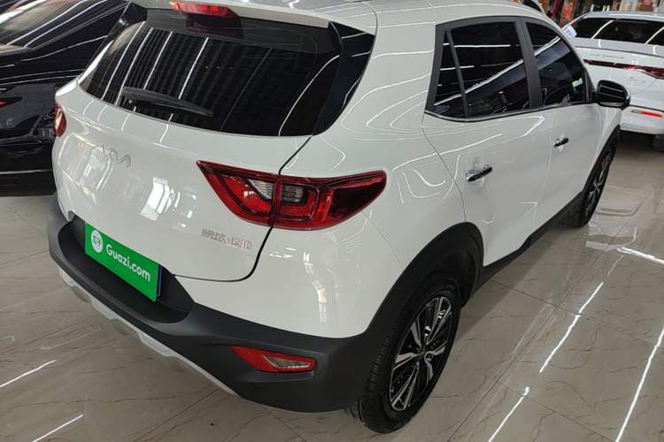 Used Kia kx1 Stonic 2021 1.4L CVT Fun Edition Rear Right 45 Deg