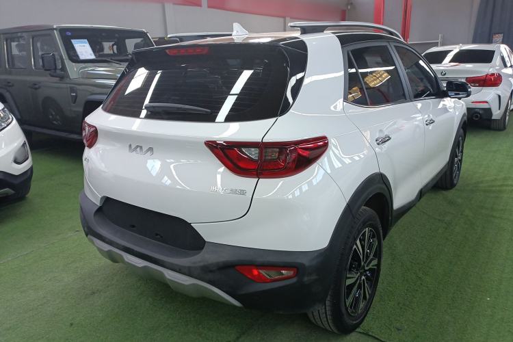 Used Kia kx1 Stonic 2021 1.4L CVT Sunroof Model Rear Right 45 Deg