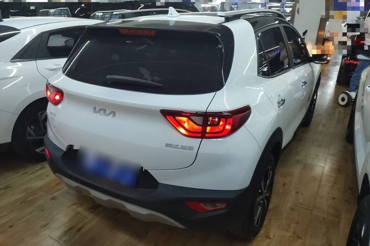 Used Kia kx1 Stonic 2021 1.4L CVT Sunroof Model Rear Right 45 Deg