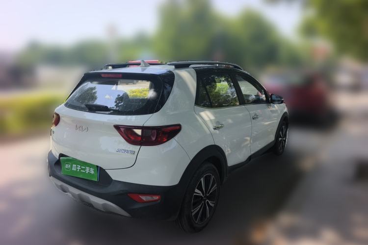 Used Kia kx1 Stonic 2021 1.4L CVT Sunroof Model Rear Right 45 Deg