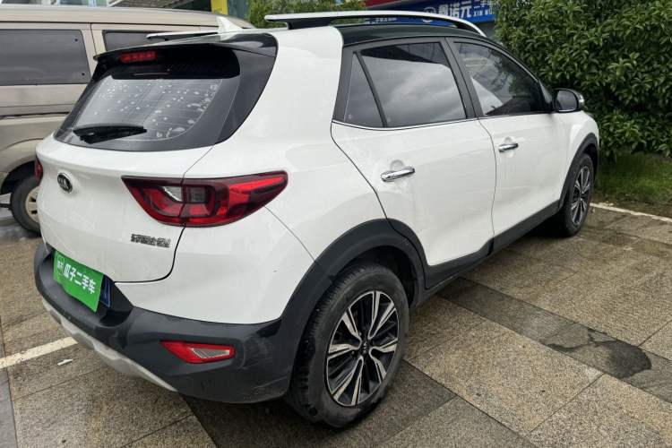 Used Kia kx1 Stonic 2021 1.4L CVT Fun & Sunroof Model Rear Right 45 Deg