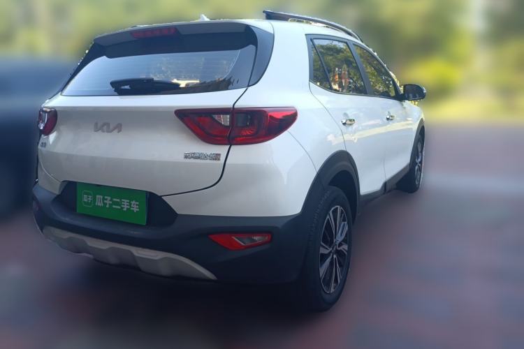 Used Kia kx1 Stonic 2021 1.4L CVT Fun Edition Rear Right 45 Deg