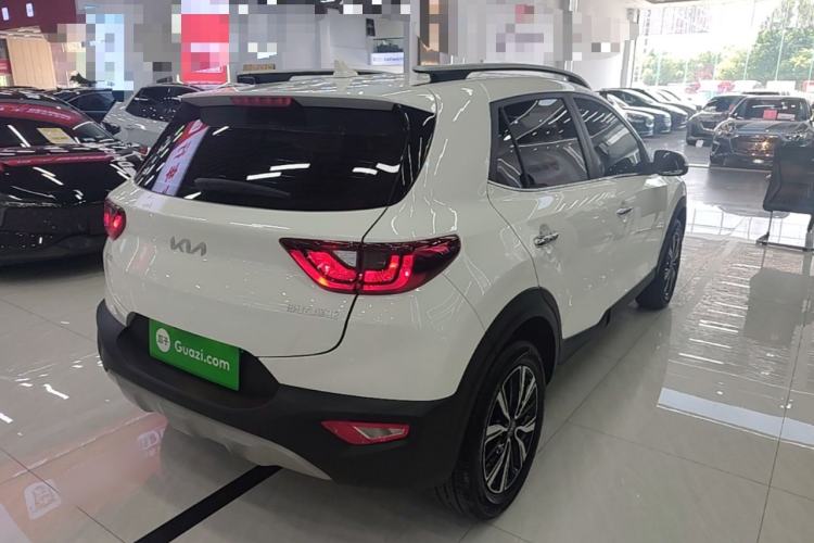 Used Kia kx1 Stonic 2021 1.4L CVT Fun Edition Rear Right 45 Deg