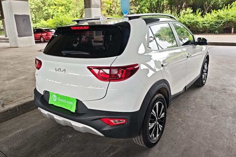 Used Kia kx1 Stonic 2021 1.4L CVT Sunroof Model Rear Right 45 Deg