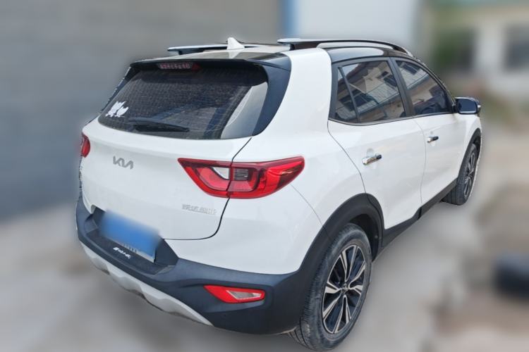 Used Kia kx1 Stonic 2021 1.4L CVT Sunroof Model Rear Right 45 Deg