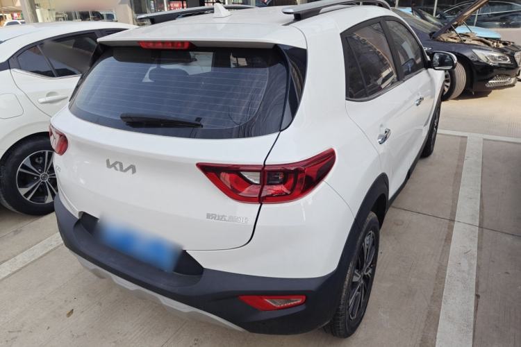 Used Kia kx1 Stonic 2021 1.4L CVT Fun Edition Rear Right 45 Deg