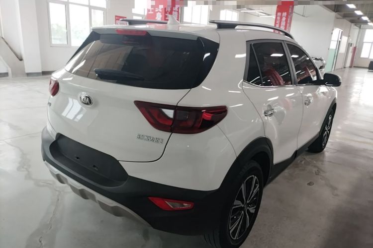 Used Kia kx1 Stonic 2021 1.4L CVT Fun Edition Rear Right 45 Deg