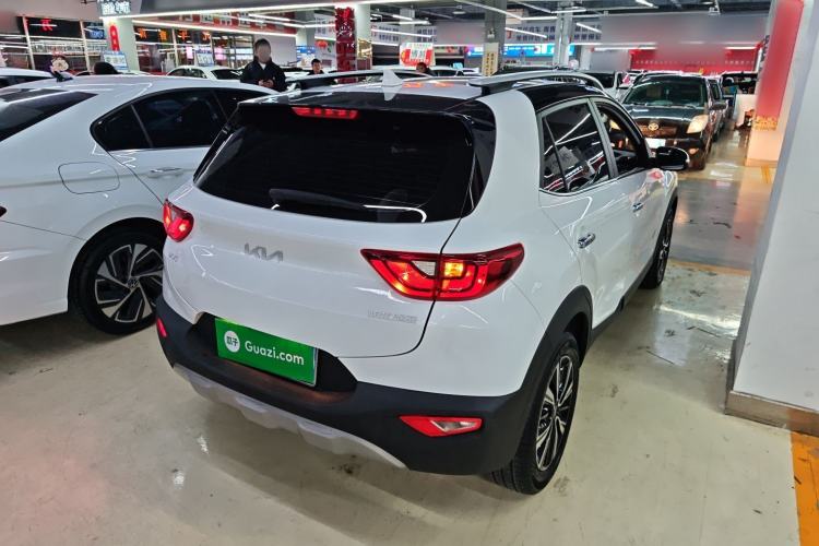 Used Kia kx1 Stonic 2021 1.4L CVT Sunroof Model Rear Right 45 Deg
