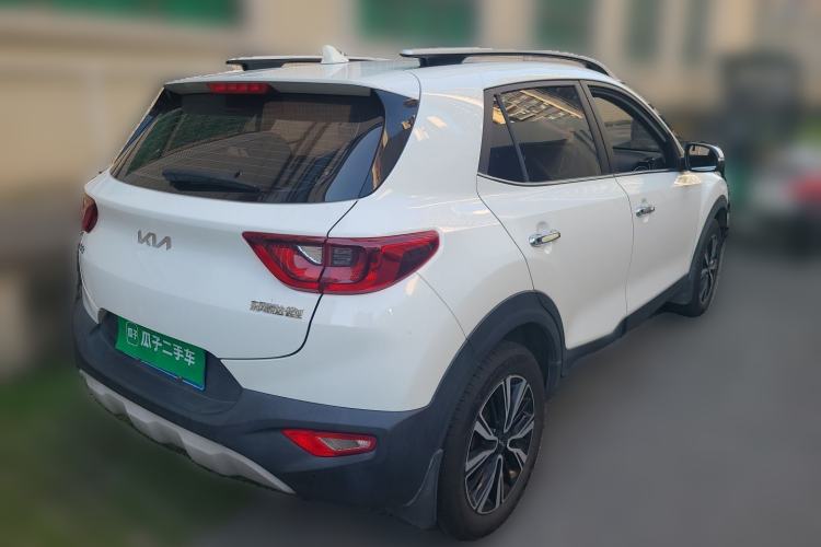 Used Kia kx1 Stonic 2021 1.4L CVT Fun Edition Rear Right 45 Deg