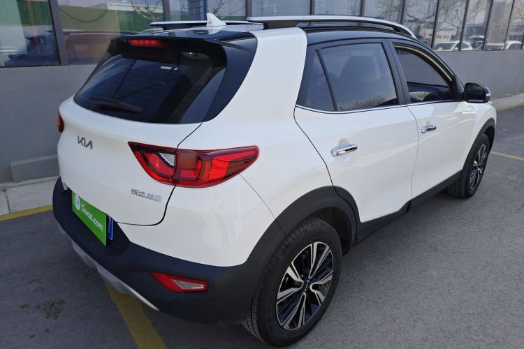 Used Kia kx1 Stonic 2021 1.4L CVT Sunroof Model Rear Right 45 Deg