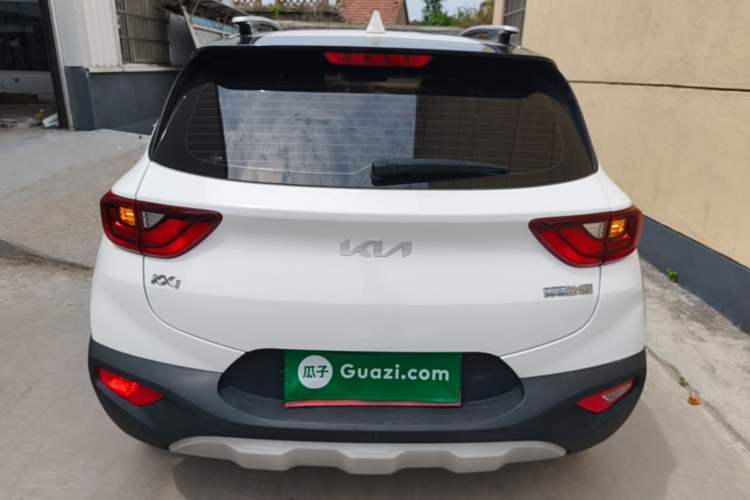 Used Kia kx1 Stonic 2021 1.4L CVT Sunroof Model Rear