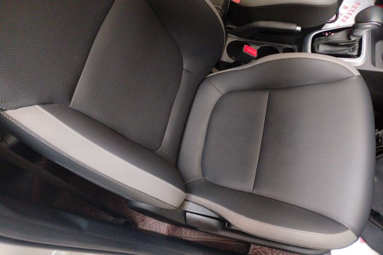 Used Kia kx1 Stonic 2021 1.4L CVT Fun & Sunroof Model Right Front Seat