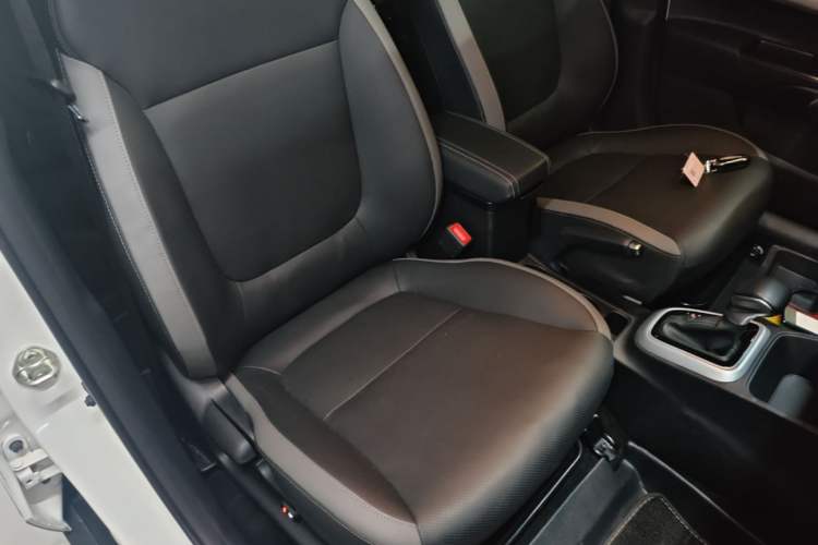 Used Kia kx1 Stonic 2021 1.4L CVT Sunroof Model Right Front Seat