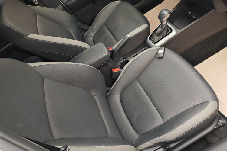 Used Kia kx1 Stonic 2021 1.4L CVT Sunroof Model Right Front Seat