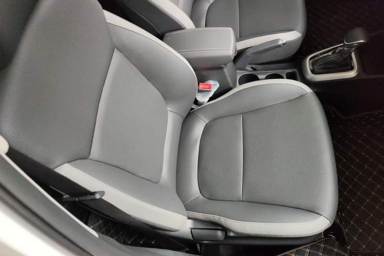 Used Kia kx1 Stonic 2021 1.4L CVT Sunroof Model Right Front Seat
