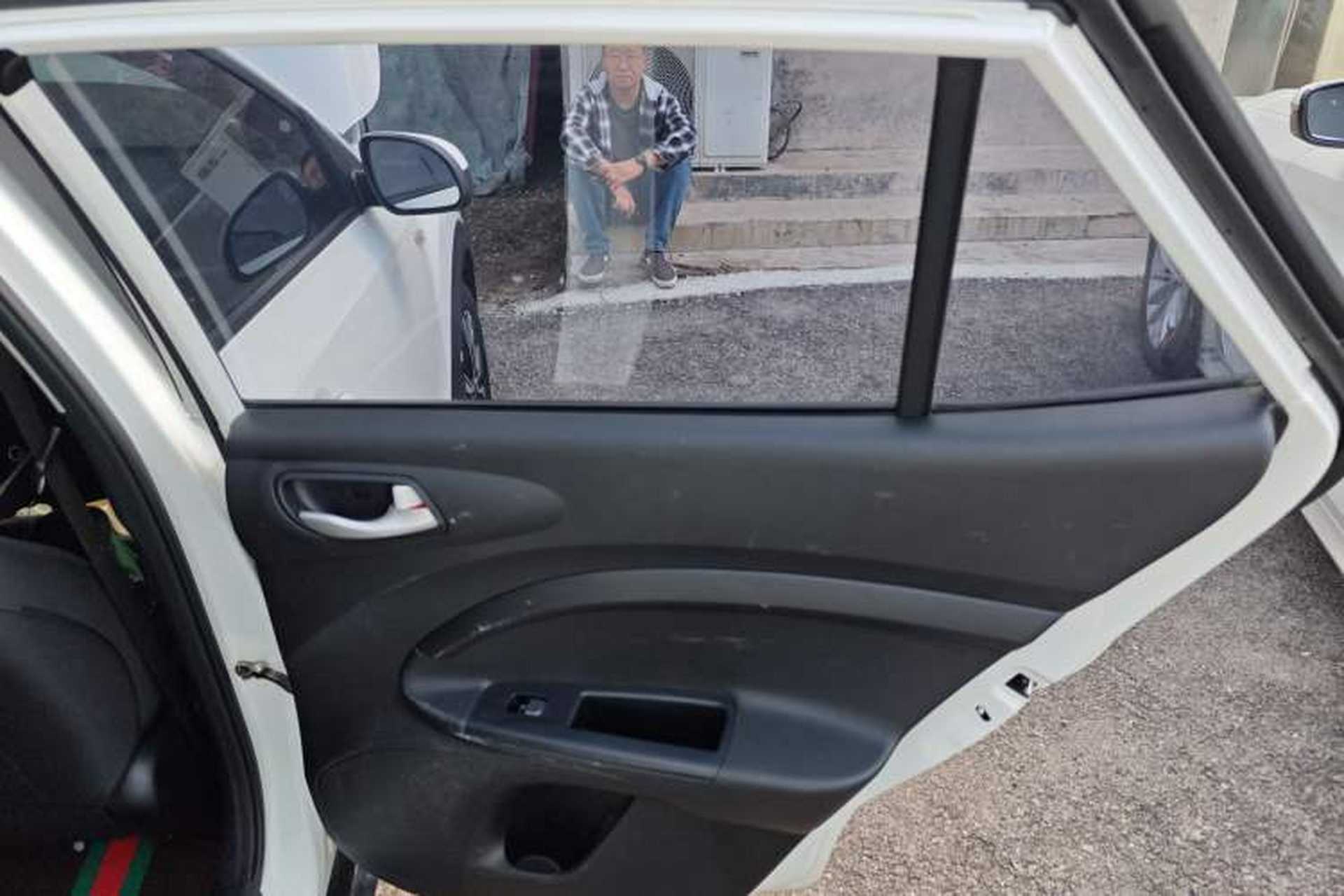 Used Kia kx1 Stonic 2021 1.4L Manual Fun Edition Right Rear Door Interior