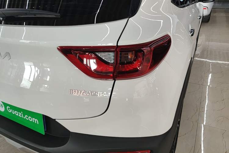 Used Kia kx1 Stonic 2021 1.4L CVT Fun Edition Right Rear Taillight