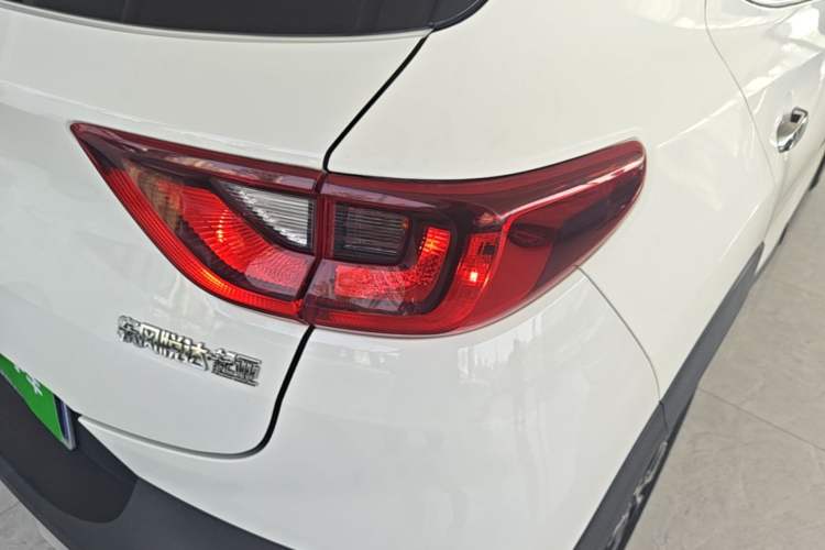 Used Kia kx1 Stonic 2021 1.4L Automatic Fun & Sport Edition Right Rear Taillight