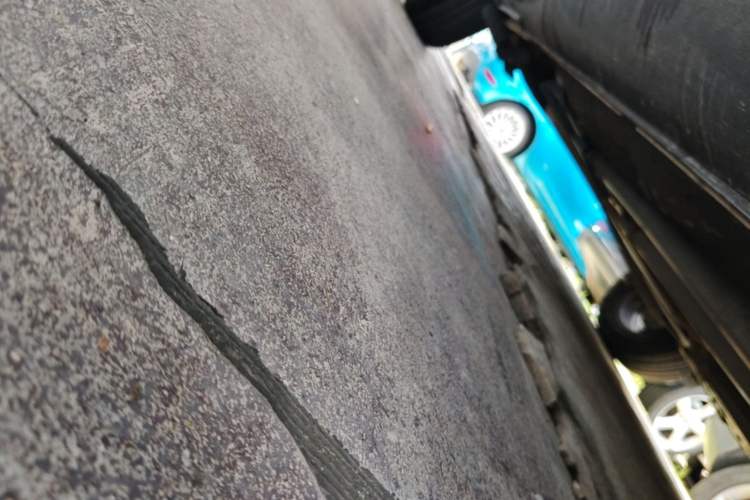 Used Kia kx1 Stonic 2021 1.4L CVT Fun Edition Right Side Sill