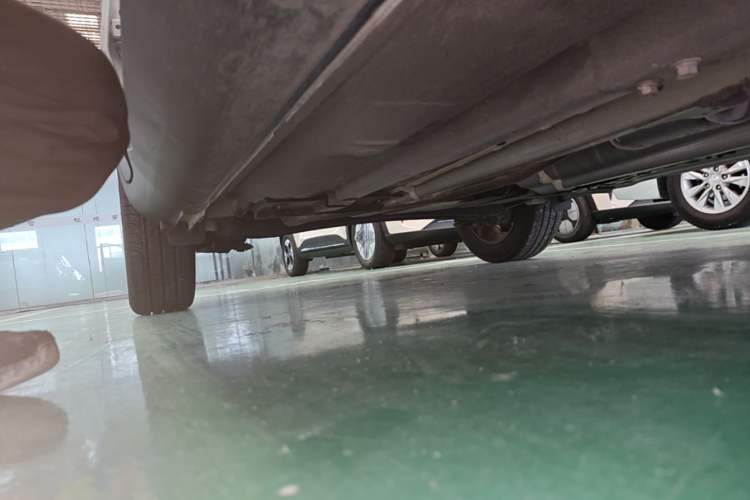 Used Kia kx1 Stonic 2021 1.4L CVT Fun Edition Right Side Sill