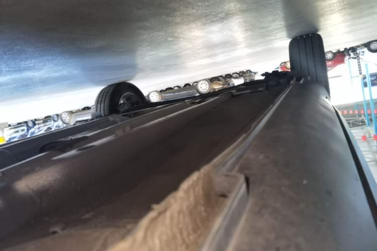 Used Kia kx1 Stonic 2021 1.4L CVT Fun Edition Right Side Sill