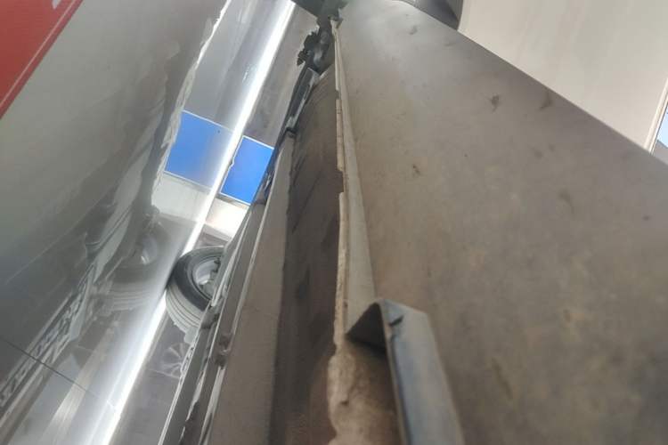Used Kia kx1 Stonic 2021 1.4L Automatic Fun Edition Right Side Sill