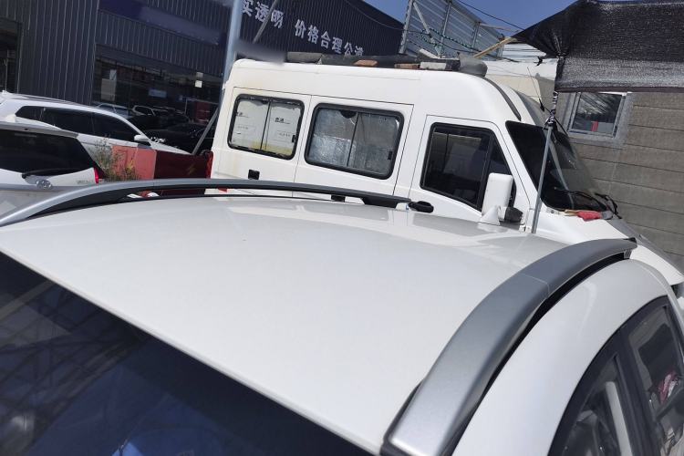 Used Kia kx1 Stonic 2021 1.4L CVT Fun Edition Roof