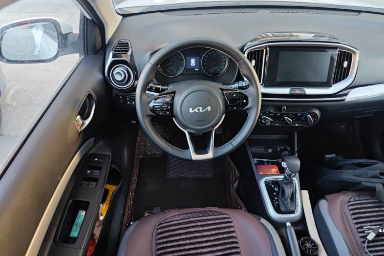 Used Kia kx1 Stonic 2021 1.4L CVT Fun Edition Steering Wheel