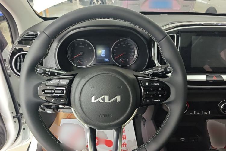 Used Kia kx1 Stonic 2021 1.4L CVT Fun & Sunroof Model Steering Wheel