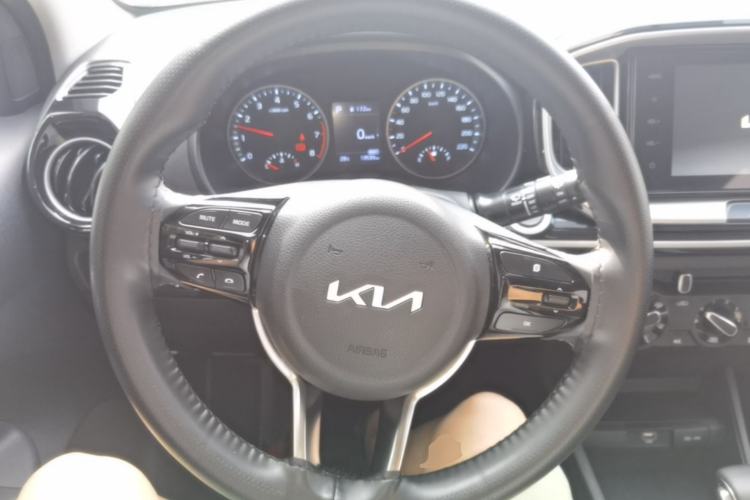 Used Kia kx1 Stonic 2021 1.4L CVT Fun Edition Steering Wheel